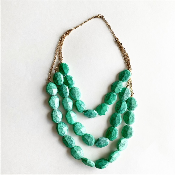 Jewelry - Boutique multilayered necklace